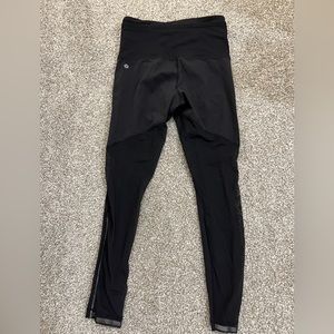 Lululemon Run Black Mesh Back Leggings size 6